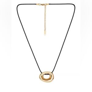 Cord Choker in Gold | 8 Other Reasons